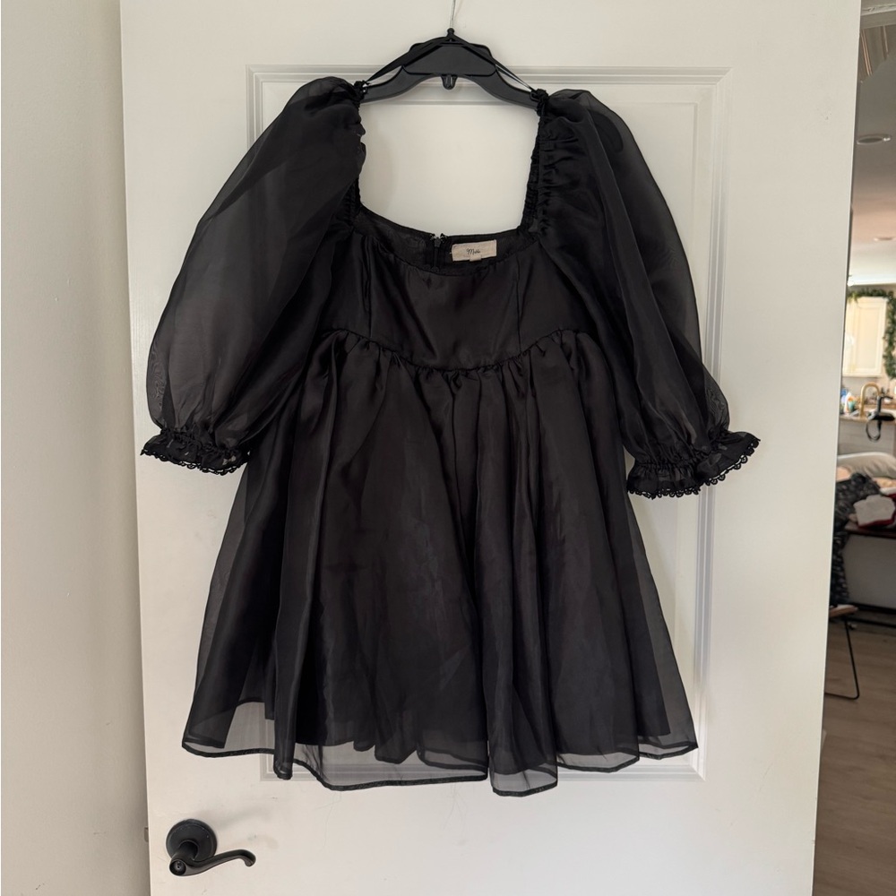 Elegant Black Mini Dress